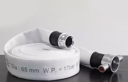 Dvouplášťová požární hadice